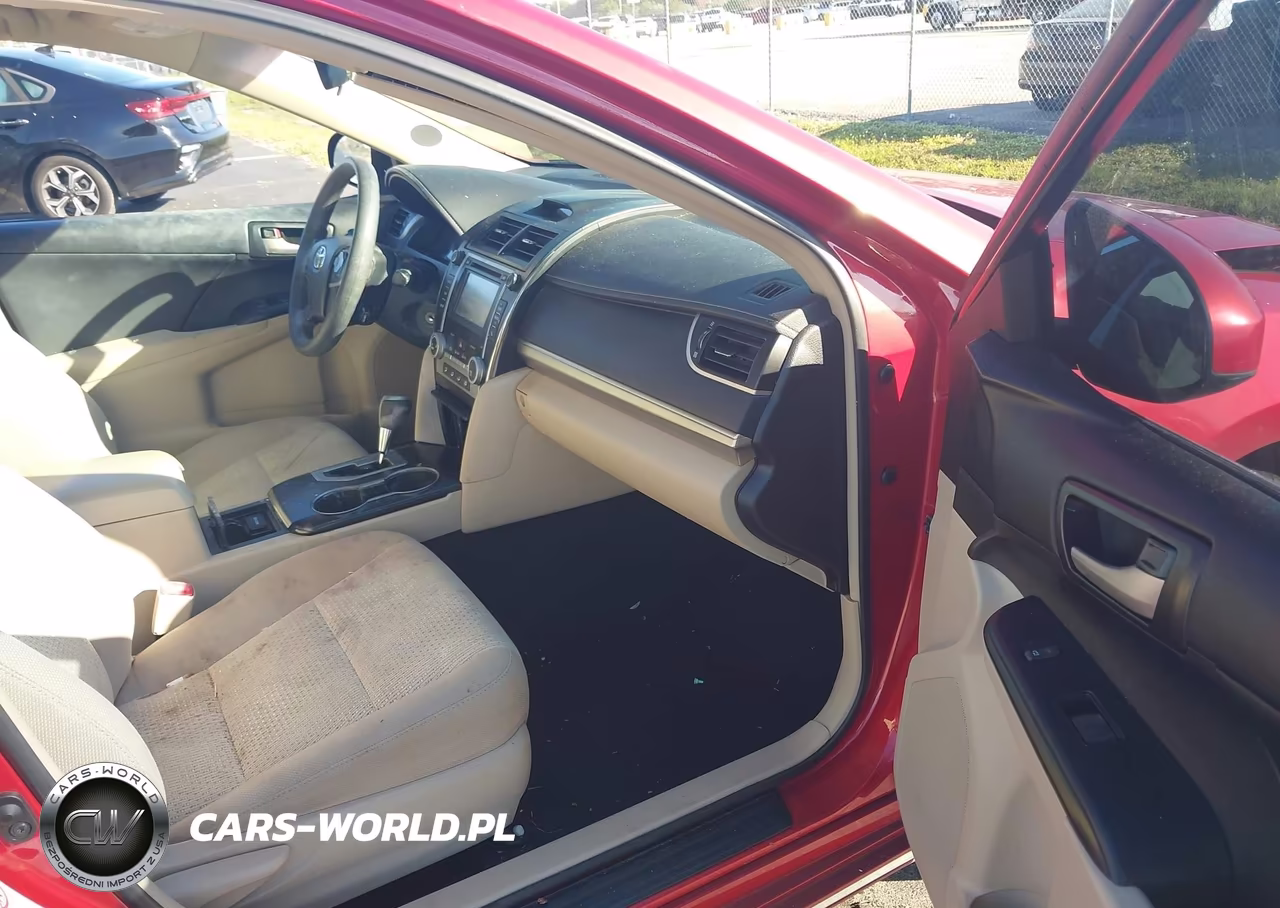 2014 Toyota Camry Le VIN:4T1BF1FKXEU867407 - 5