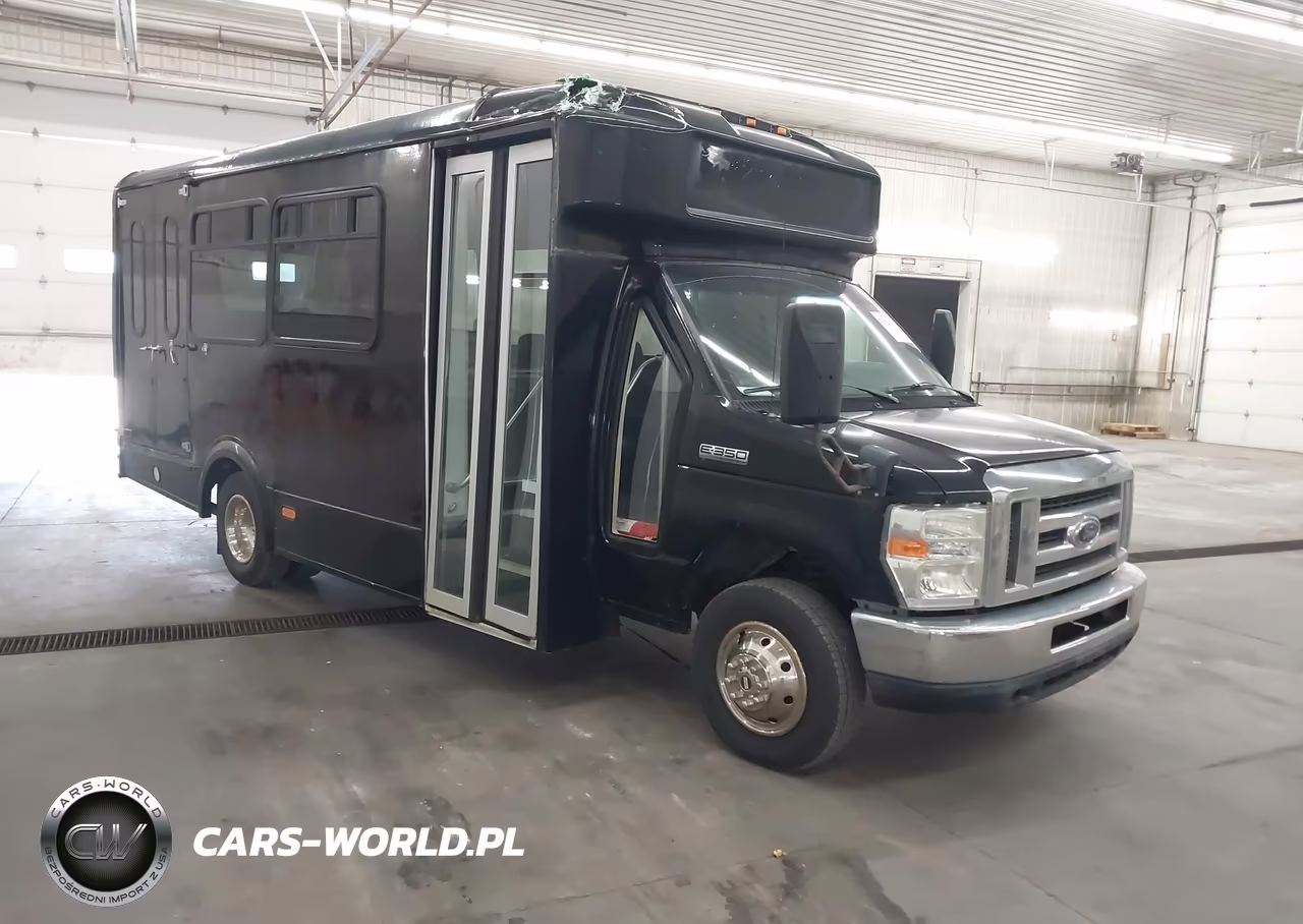 2010 Ford Glav Bus