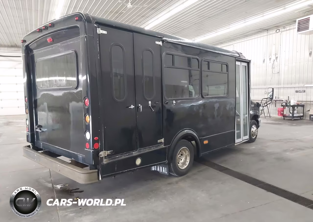 2010 Ford Glav Bus VIN:1FDEE35S29DA90076 - 4