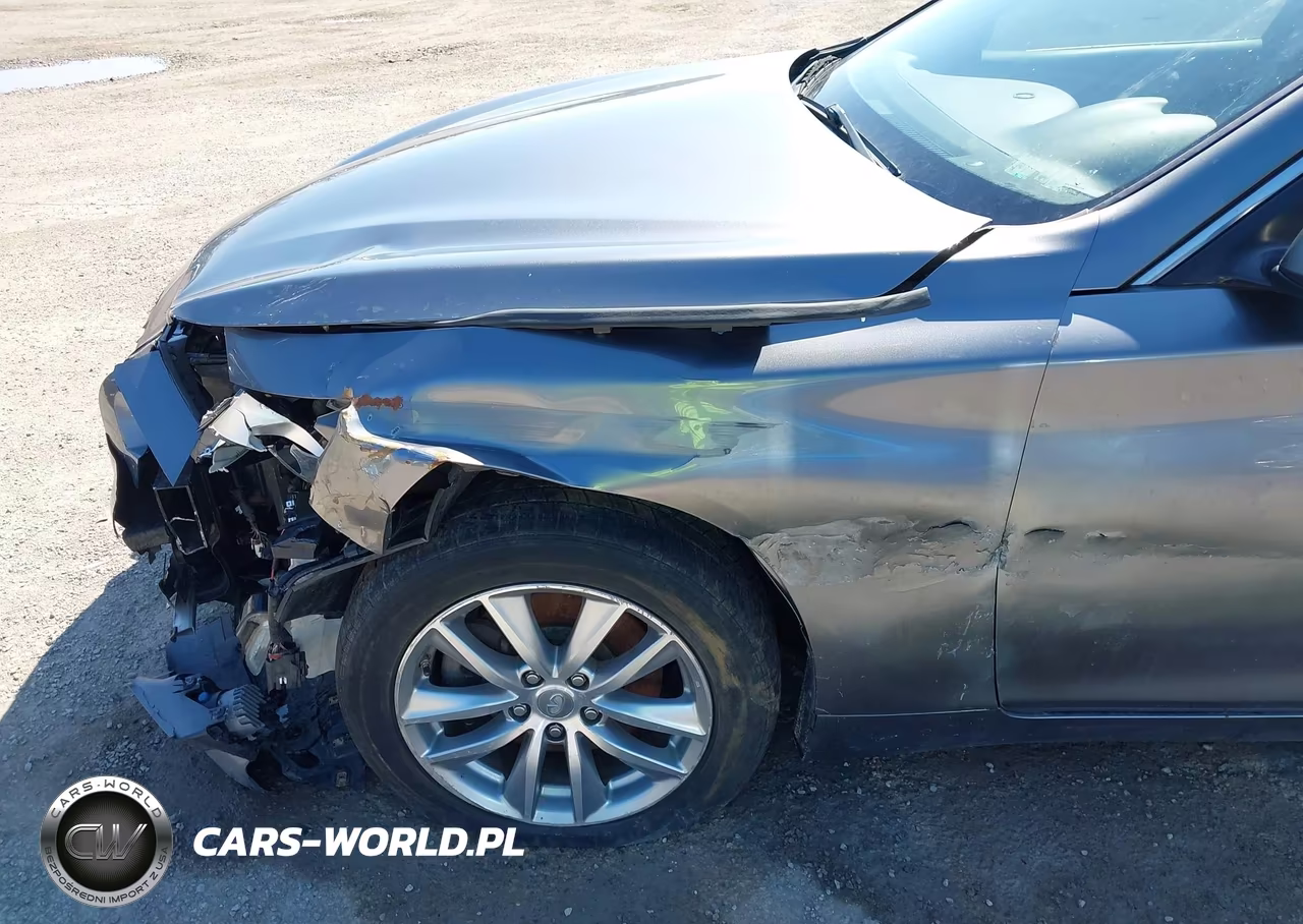 2015 Infiniti Q50 Premium VIN:JN1BV7AR5FM398116 - 17