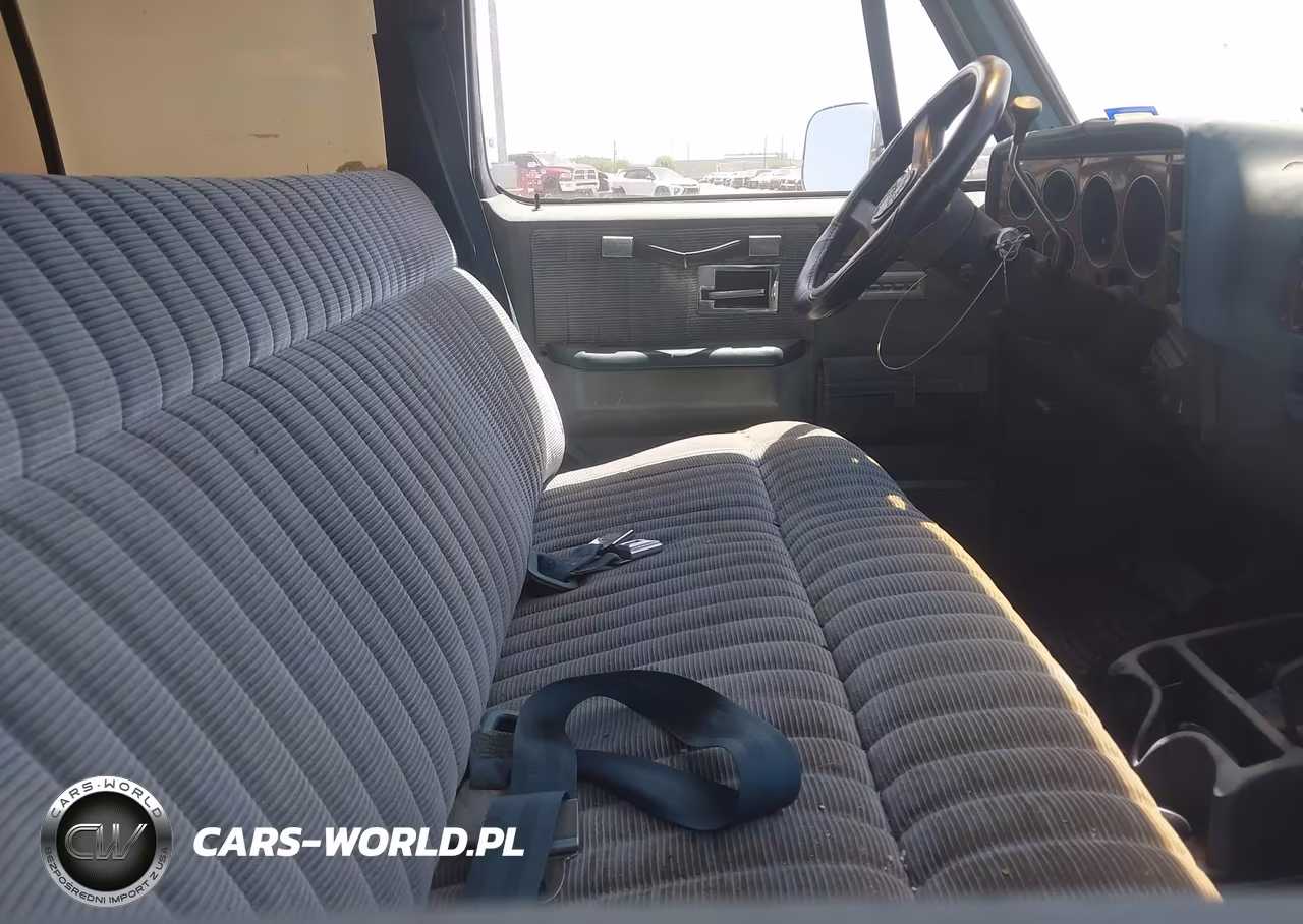1989 GMC Suburban R15 Conventional VIN:1GKER16K3KF516917 - 5