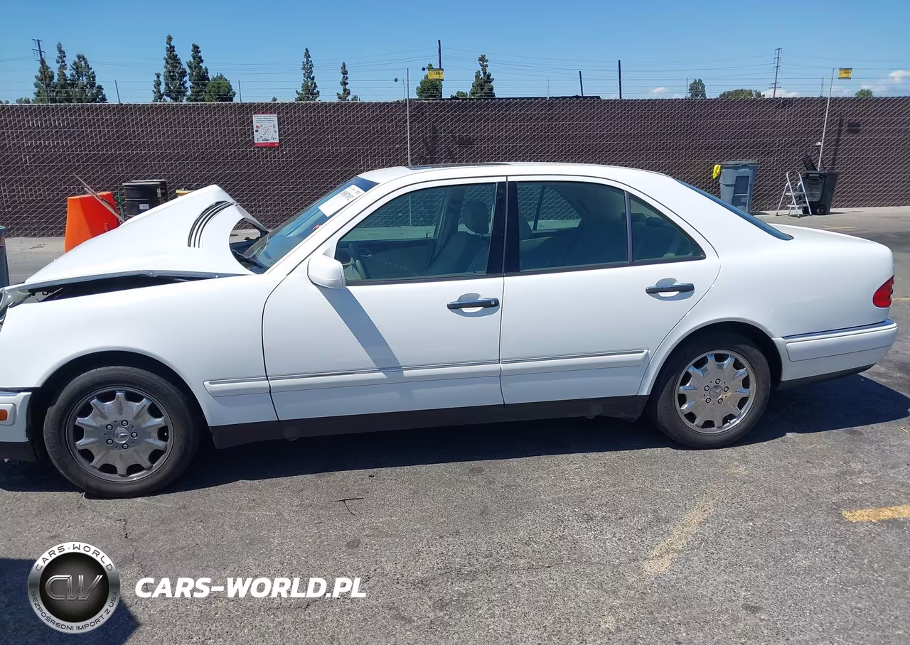 1999 Mercedes-Benz E 300 Diesel VIN:WDBJF25H1XA863308 - 14
