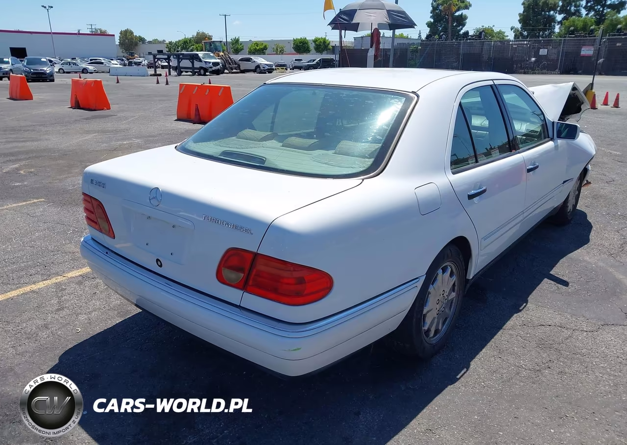 1999 Mercedes-Benz E 300 Diesel VIN:WDBJF25H1XA863308 - 4