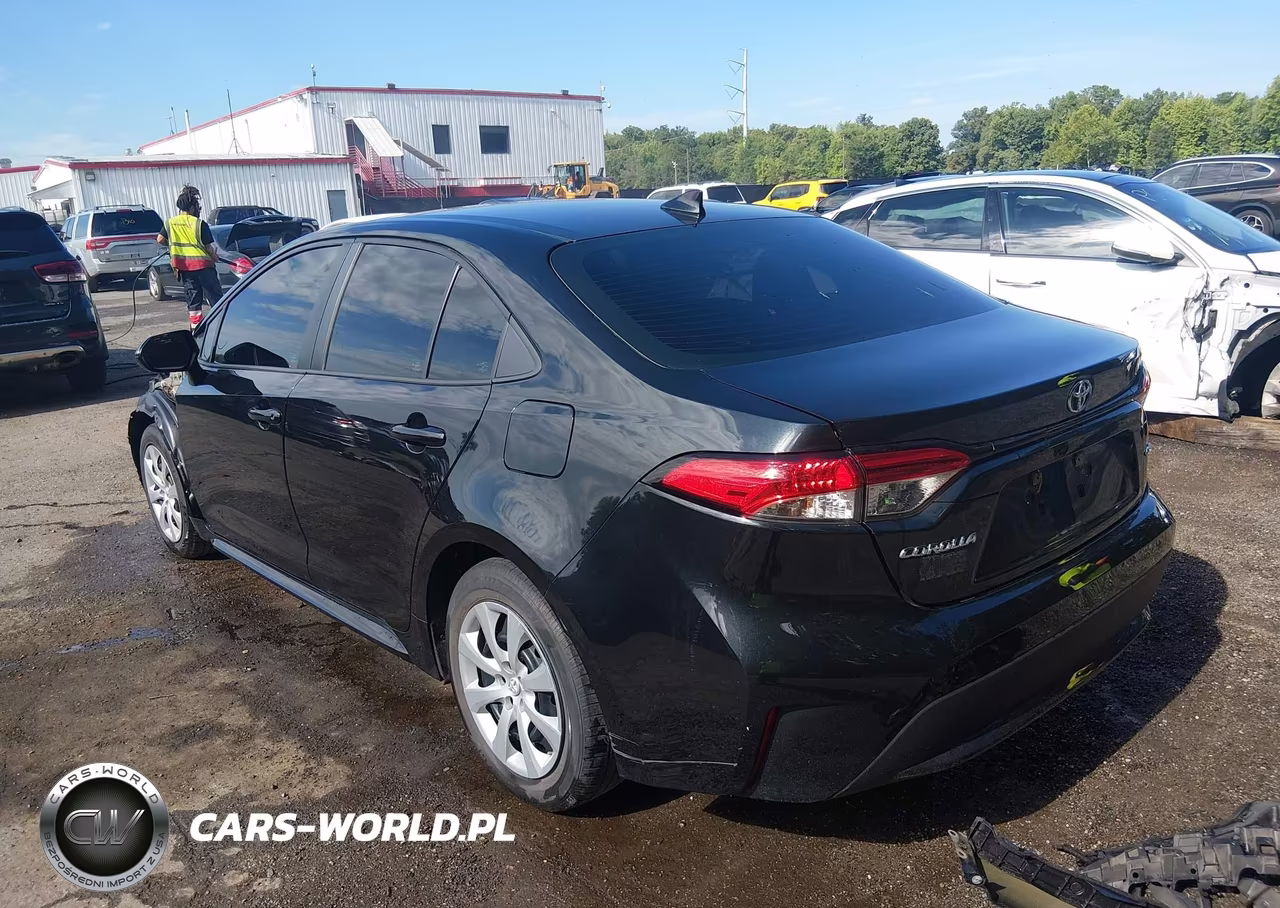 2022 Toyota Corolla Le VIN:5YFEPMAE8NP306718 - 3