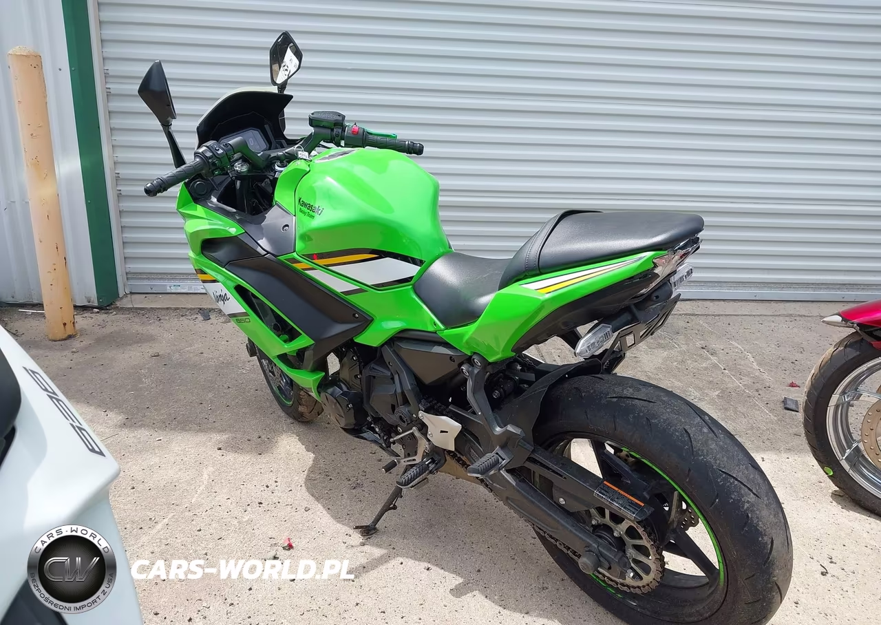 2025 Kawasaki Ex650 P VIN:ML5EXEP17SDAD7192 - 3