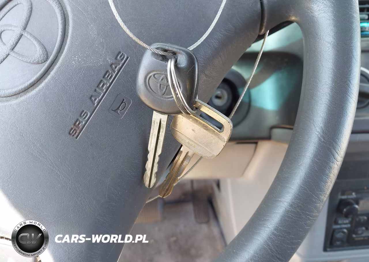 2000 Toyota Sienna Le VIN:4T3ZF13C5YU240234 - 11