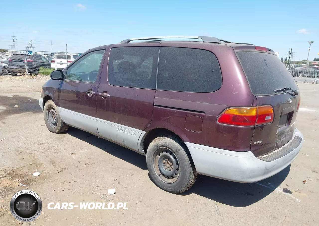 2000 Toyota Sienna Le VIN:4T3ZF13C5YU240234 - 3