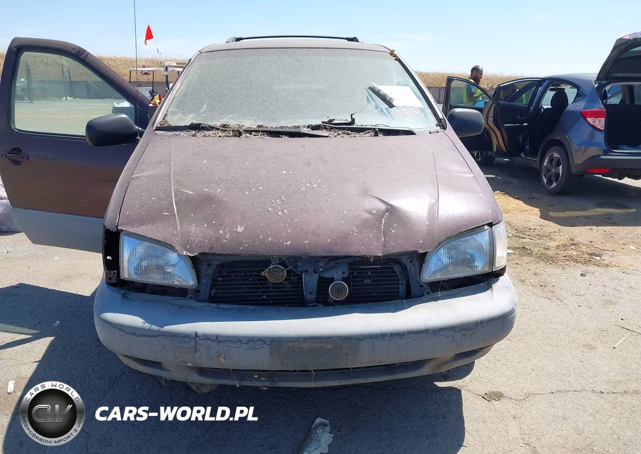 2000 Toyota Sienna Le VIN:4T3ZF13C5YU240234 - 6