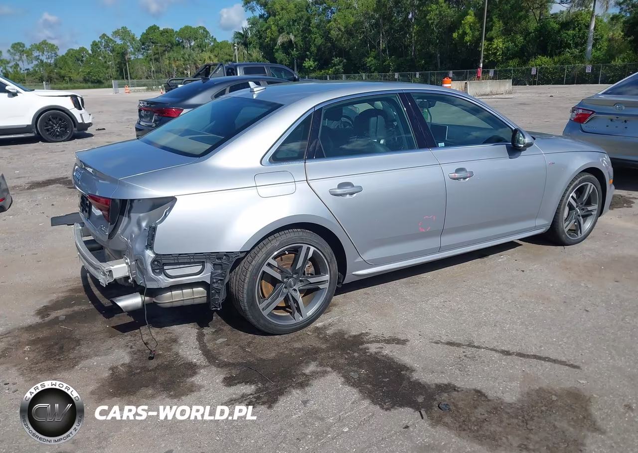 2017 Audi A4 Premium Plus VIN:WAUENAF40HN014242 - 4
