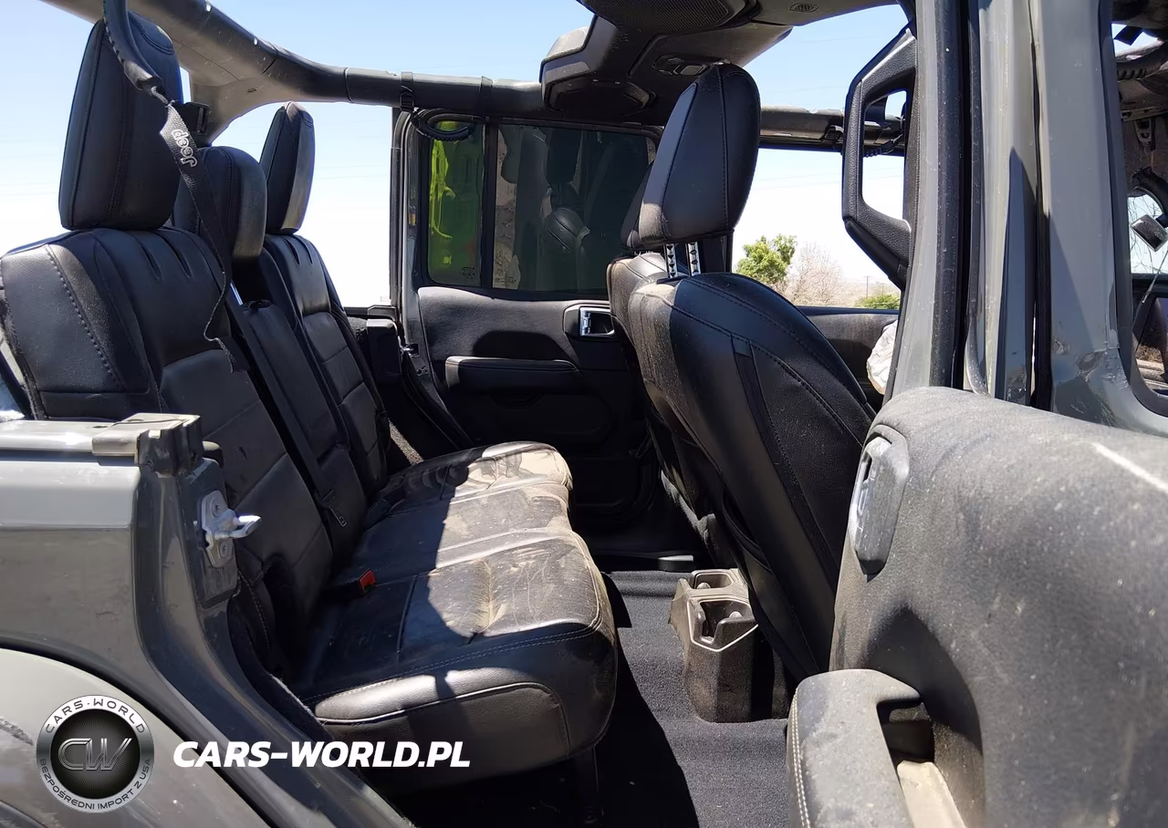 2019 Jeep Wrangler Unlimited Moab 4X4 VIN:1C4HJXEG7KW544137 - 8