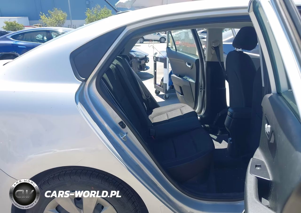 2019 Kia Rio S VIN:3KPA24AB0KE197493 - 8