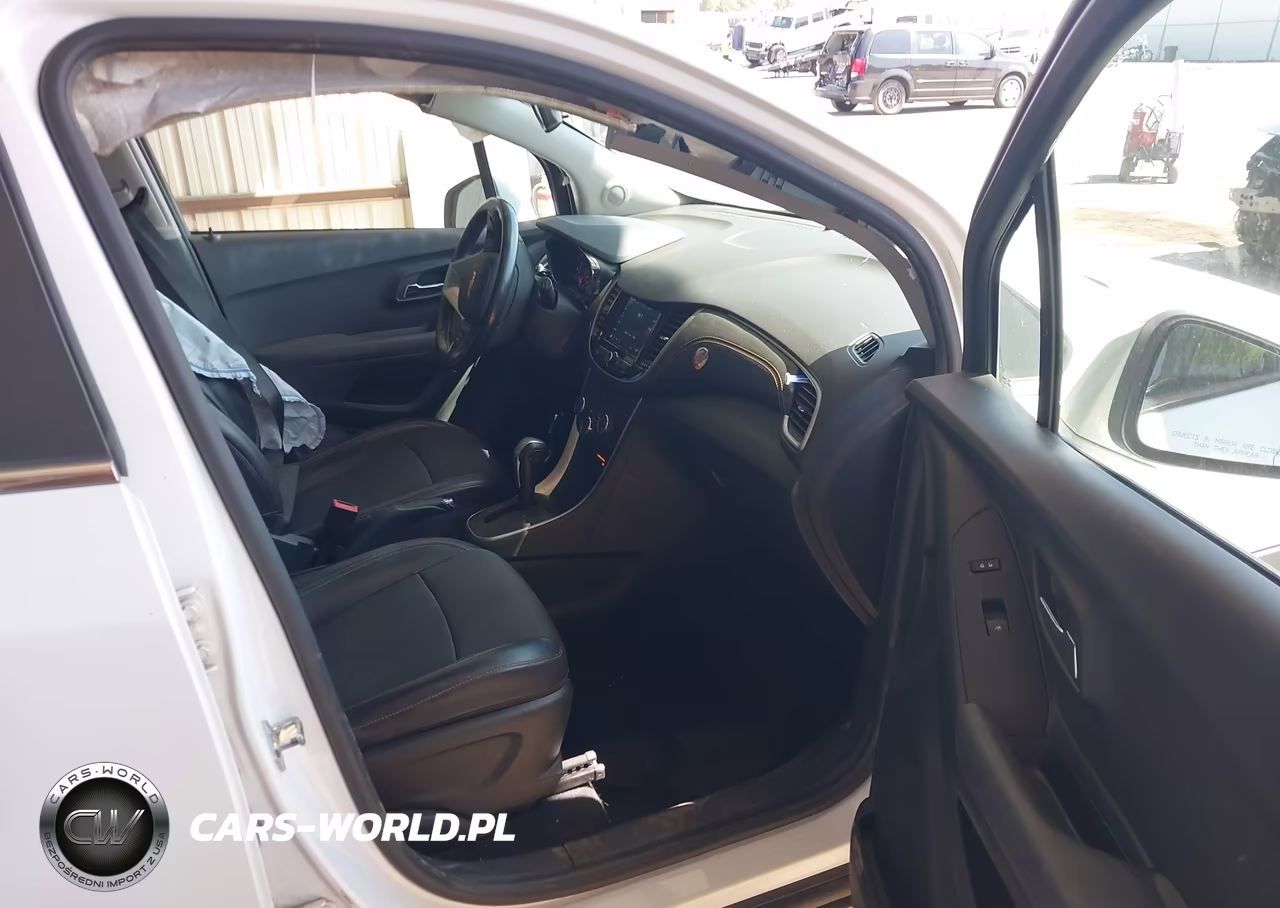 2018 Chevrolet Trax Lt VIN:KL7CJLSB7JB704421 - 5