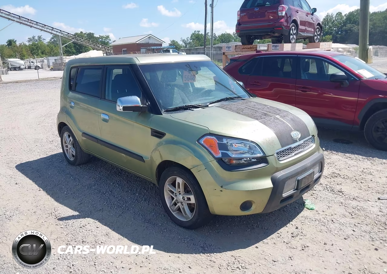 2010 Kia Soul +