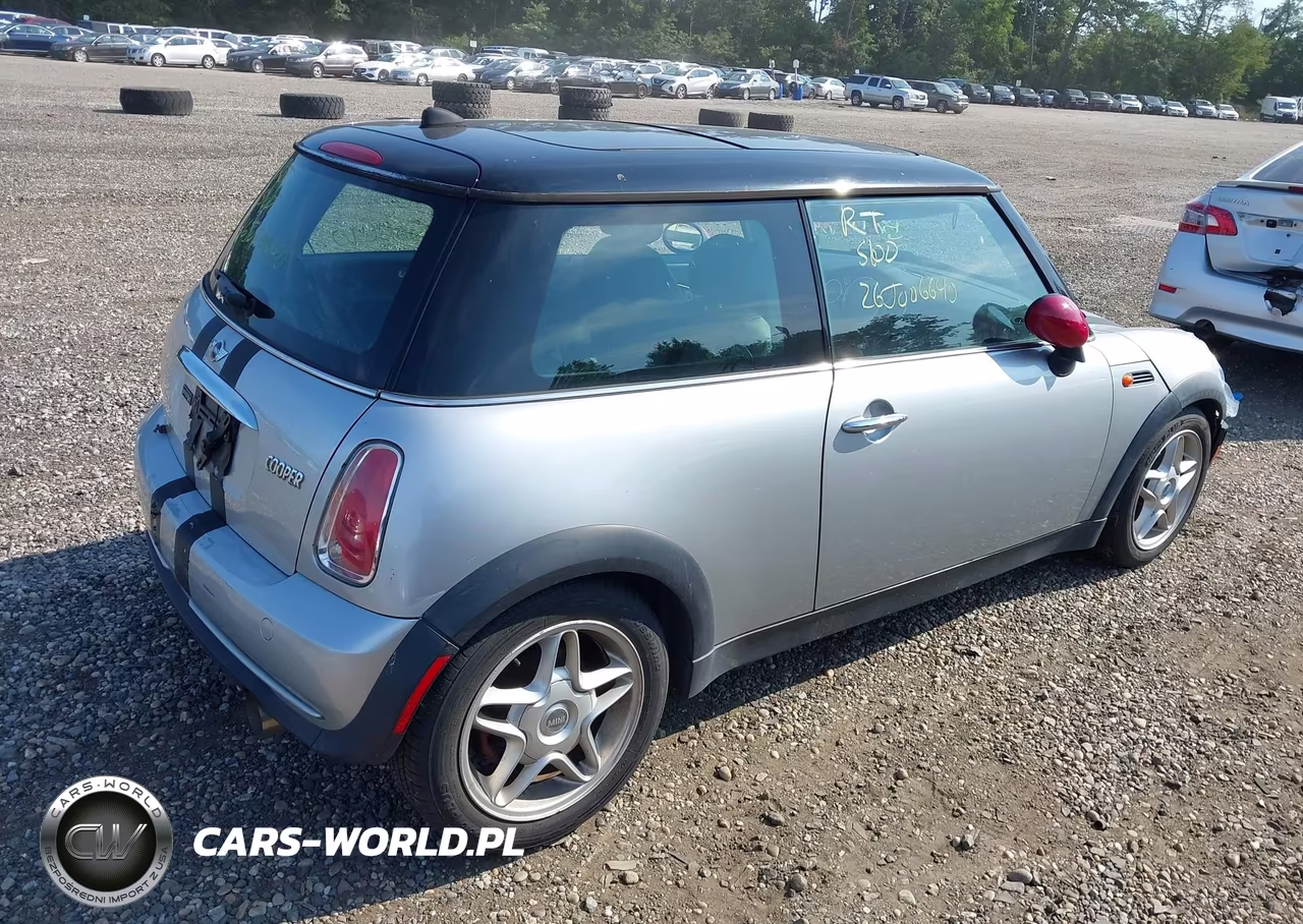 2006 Mini Cooper VIN:WMWRC33586TK15489 - 4
