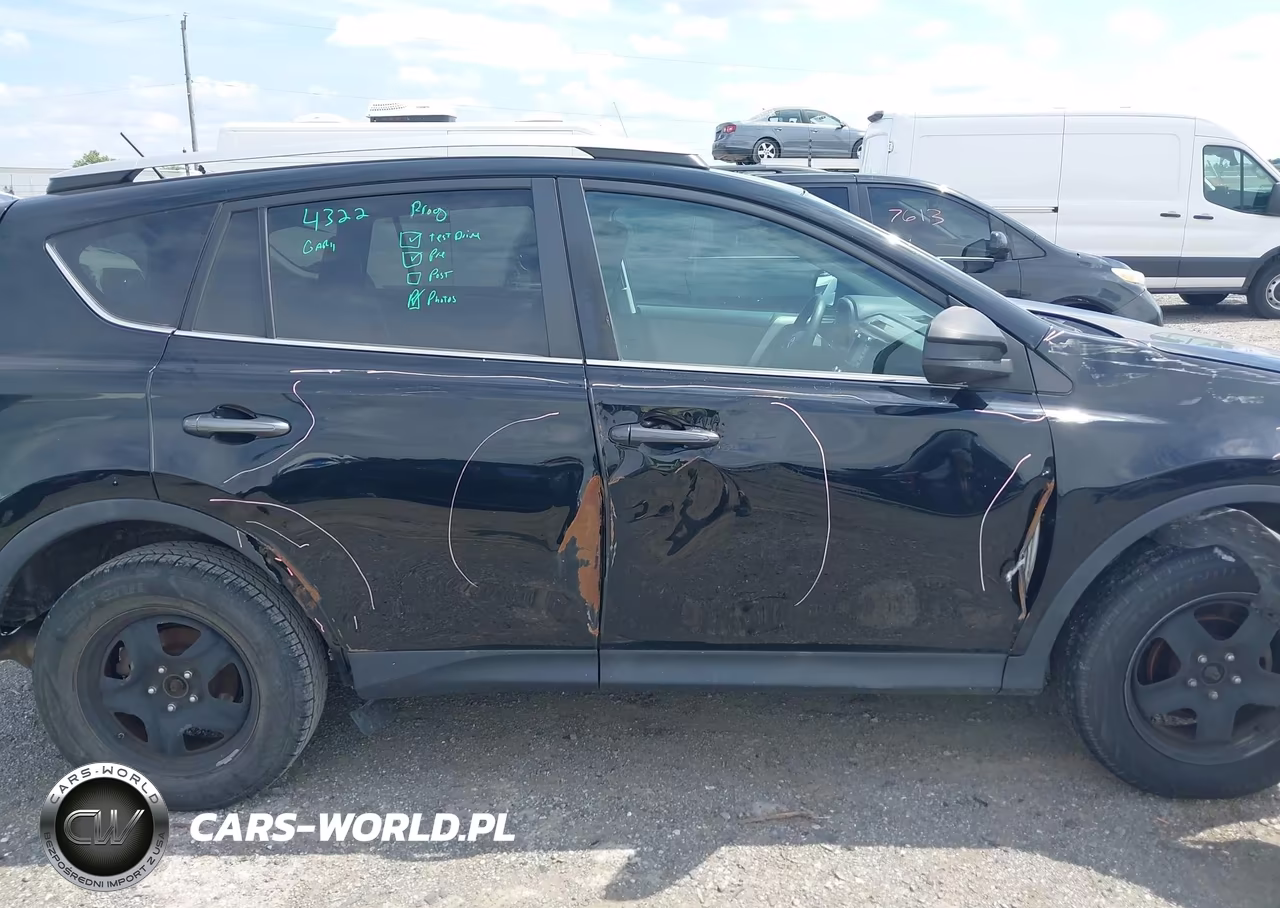 2015 Toyota Rav4 Le VIN:2T3BFREV9FW340770 - 18