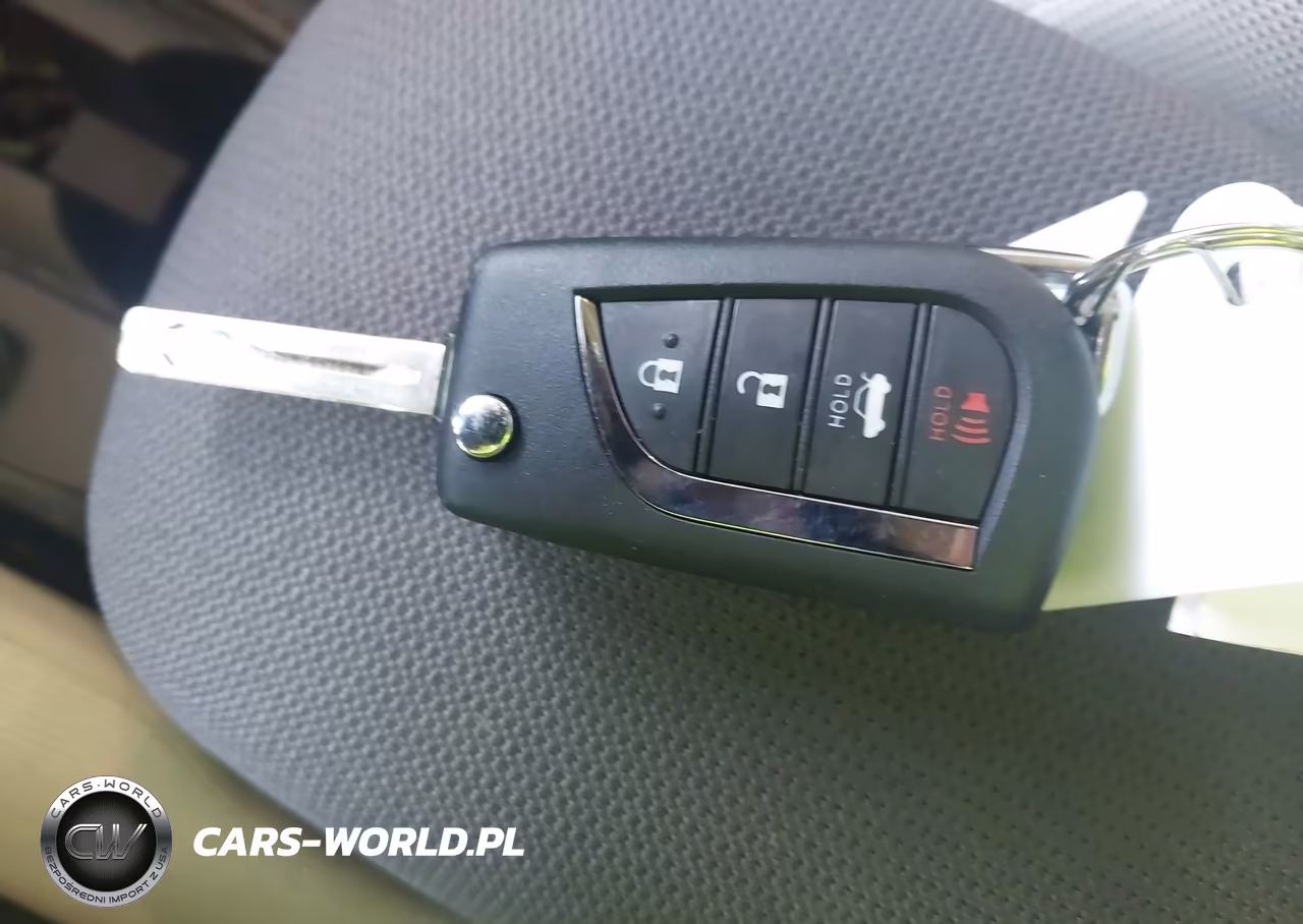 2026 Toyota Corolla Le VIN:5YFB4MDE7TP477173 - 11