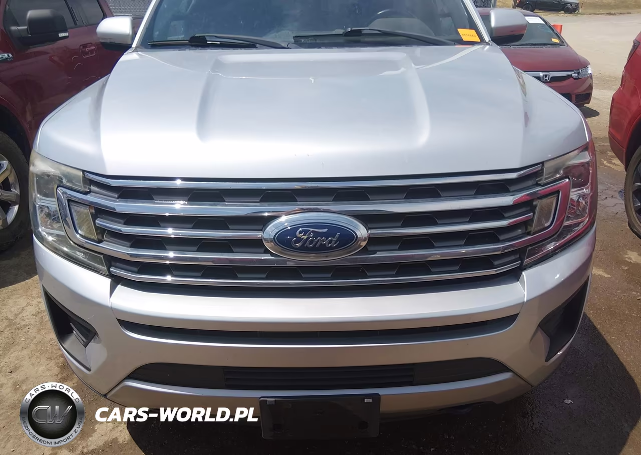 2018 Ford Expedition Xlt VIN:1FMJU1JT1JEA38988 - 12