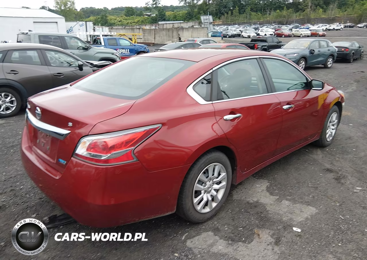 2014 Nissan Altima 2.5 S VIN:1N4AL3AP7EC324275 - 4
