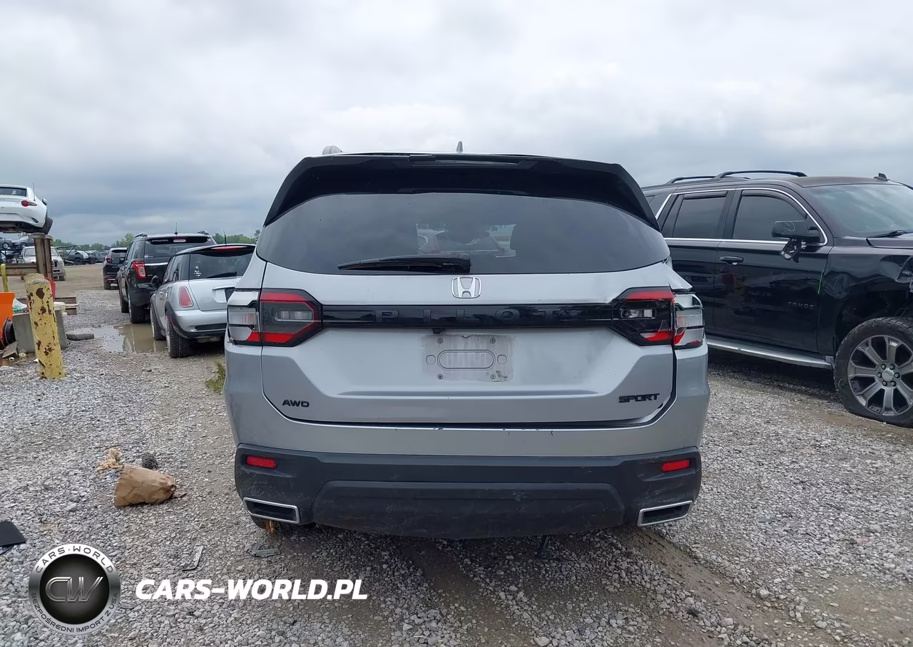 2025 Honda Pilot Sport VIN:5FNYG1H34SB092723 - 16