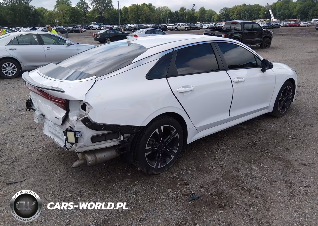 2024 Kia K5 Gt Line VIN:5XXG64J21RG239735 - 4