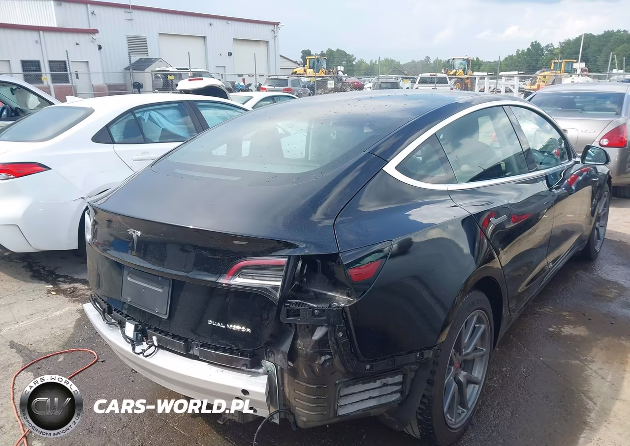 2020 Tesla Model 3 Long Range Dual Motor All-Wheel Drive VIN:5YJ3E1EB2LF710442 - 4
