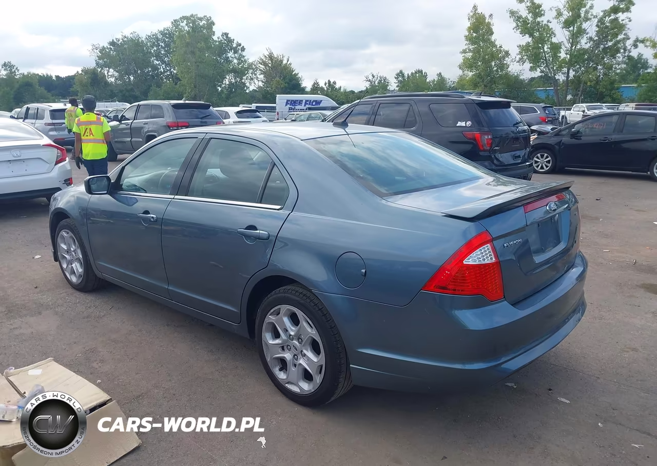 2011 Ford Fusion Se VIN:3FAHP0HA7BR200913 - 3