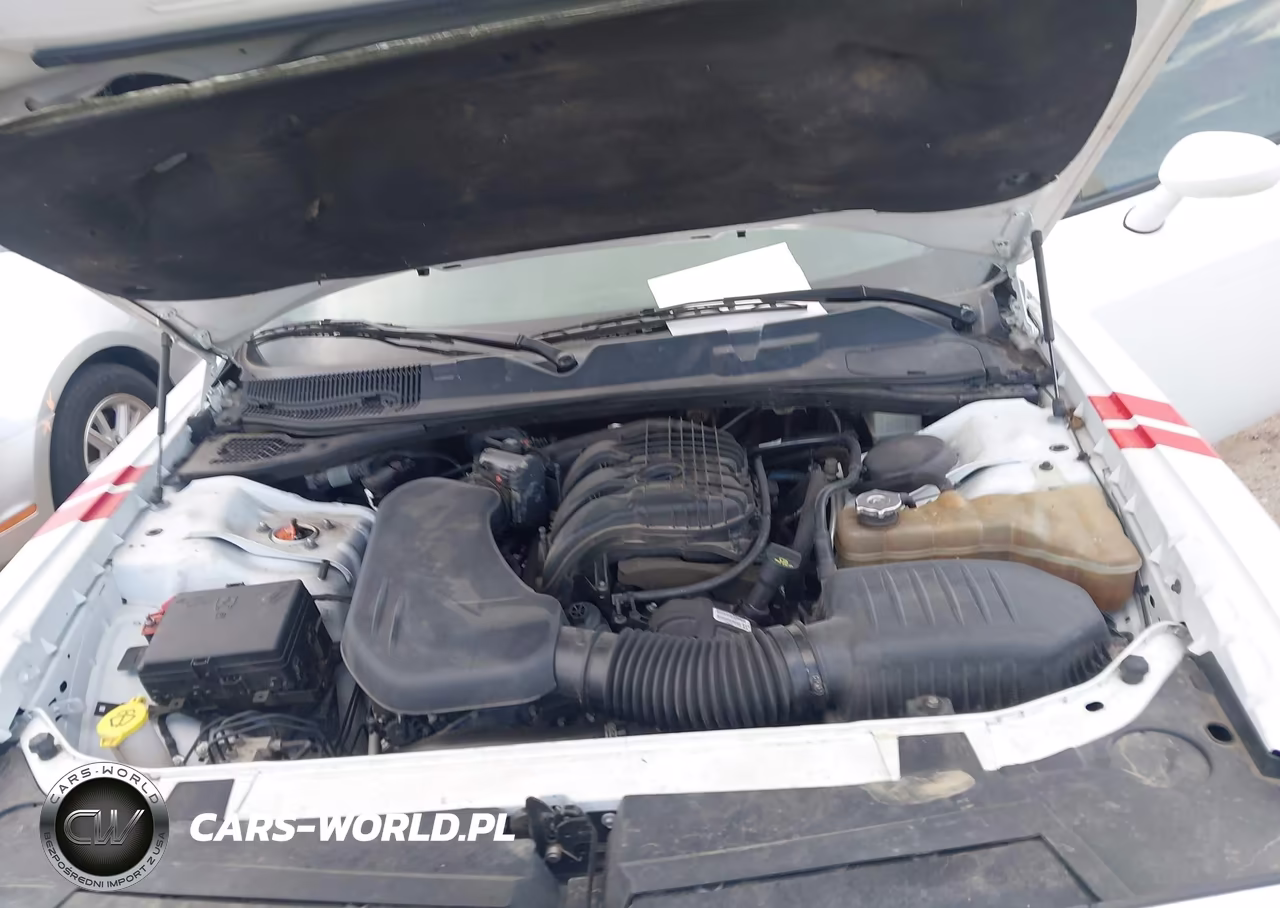 2019 Dodge Challenger Sxt VIN:2C3CDZAG8KH587634 - 10