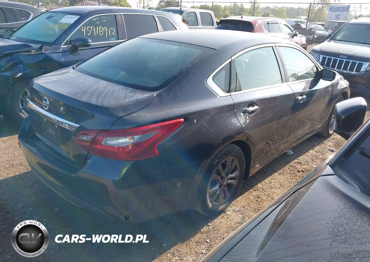2018 Nissan Altima 2.5 S VIN:1N4AL3AP9JC479727 - 4