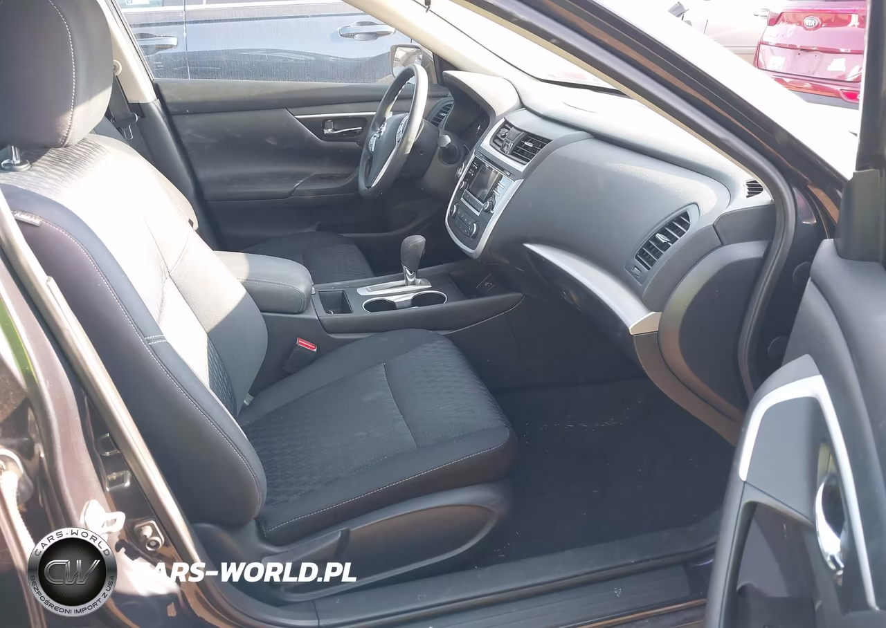 2018 Nissan Altima 2.5 S VIN:1N4AL3AP9JC479727 - 5