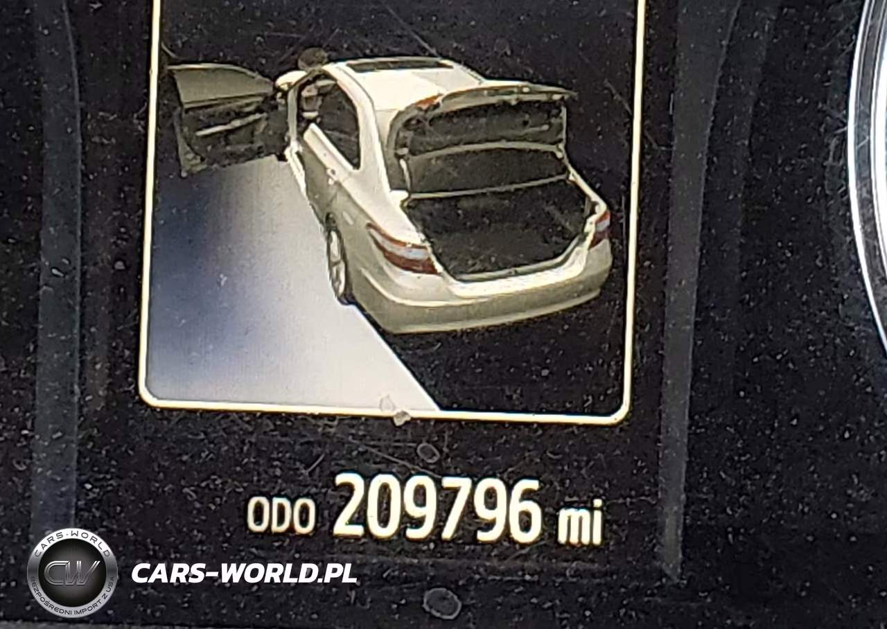 2017 Toyota Camry Le VIN:4T1BF1FK8HU627776 - 14