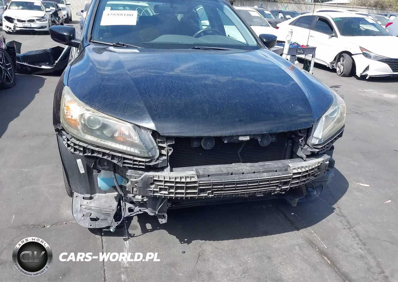 2014 Honda Accord Sport VIN:1HGCR2F50EA086575 - 13