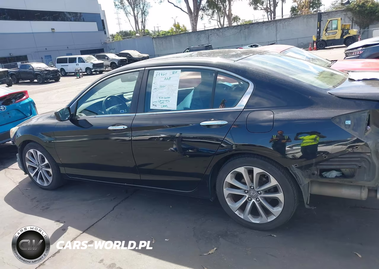 2014 Honda Accord Sport VIN:1HGCR2F50EA086575 - 15