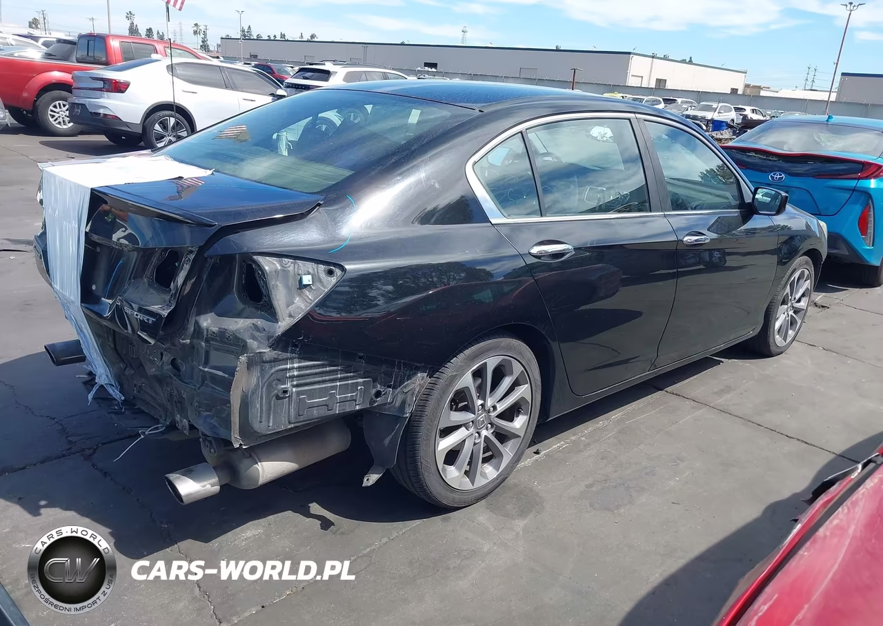 2014 Honda Accord Sport VIN:1HGCR2F50EA086575 - 4