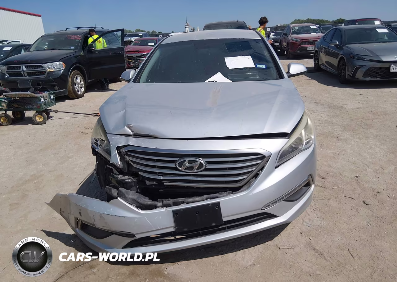 2015 Hyundai Sonata Se VIN:5NPE24AF8FH045855 - 12