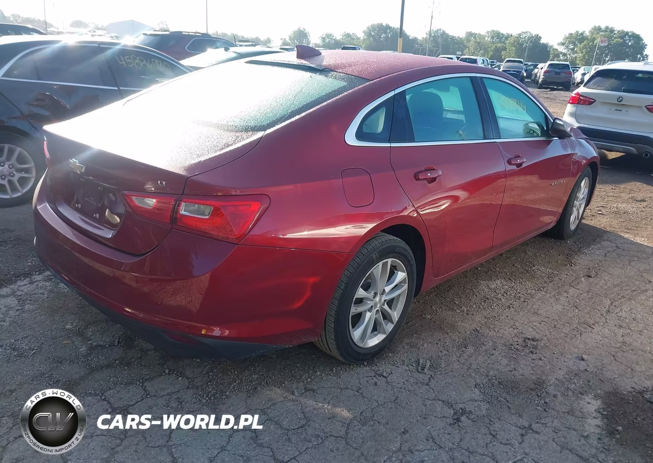 2018 Chevrolet Malibu Lt VIN:1G1ZD5ST6JF113569 - 4