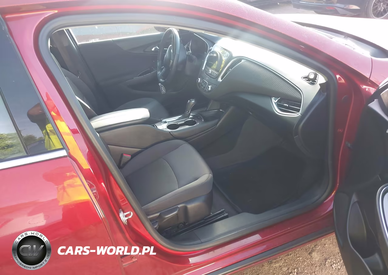 2018 Chevrolet Malibu Lt VIN:1G1ZD5ST6JF113569 - 5