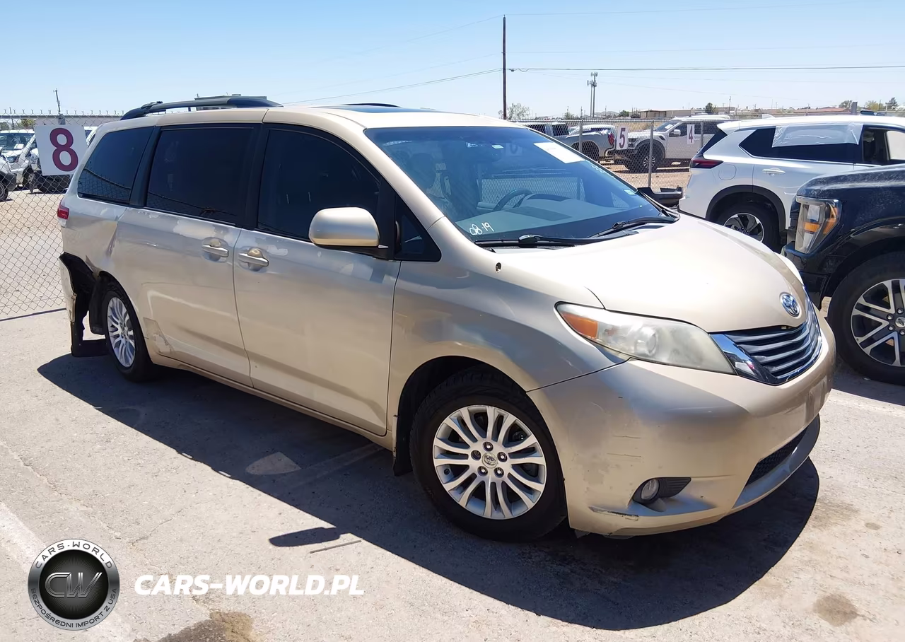 2011 Toyota Sienna Xle V6 VIN:5TDYK3DC9BS108622 - 12