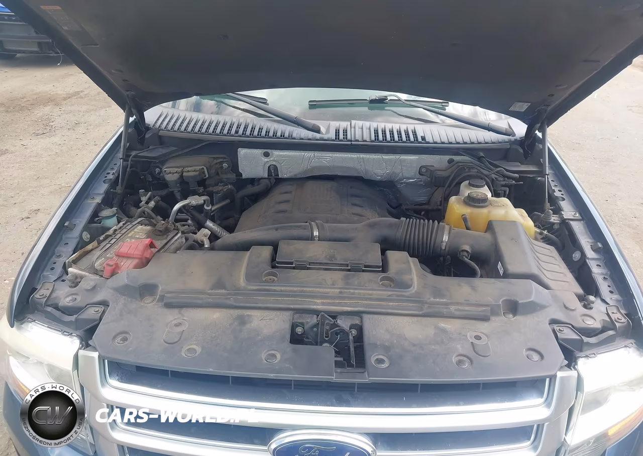 2015 Ford Expedition Platinum VIN:1FMJU1MT9FEF00524 - 10
