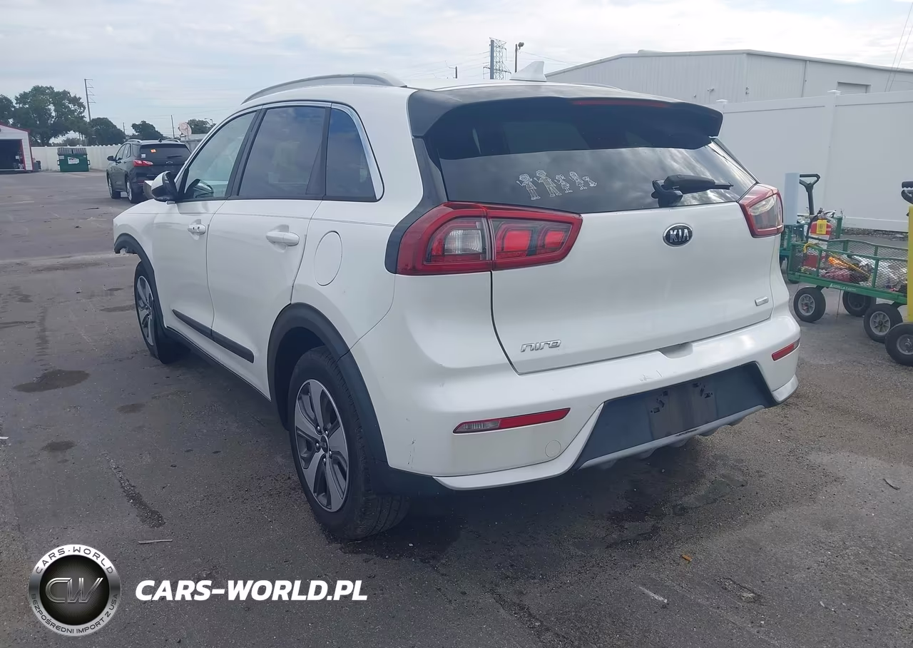 2018 Kia Niro Lx VIN:KNDCB3LC9J5204587 - 3