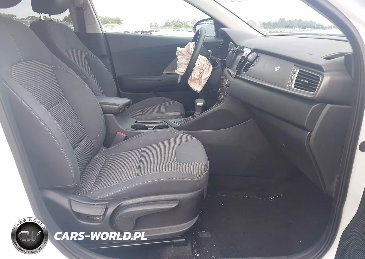 2018 Kia Niro Lx VIN:KNDCB3LC9J5204587 - 5