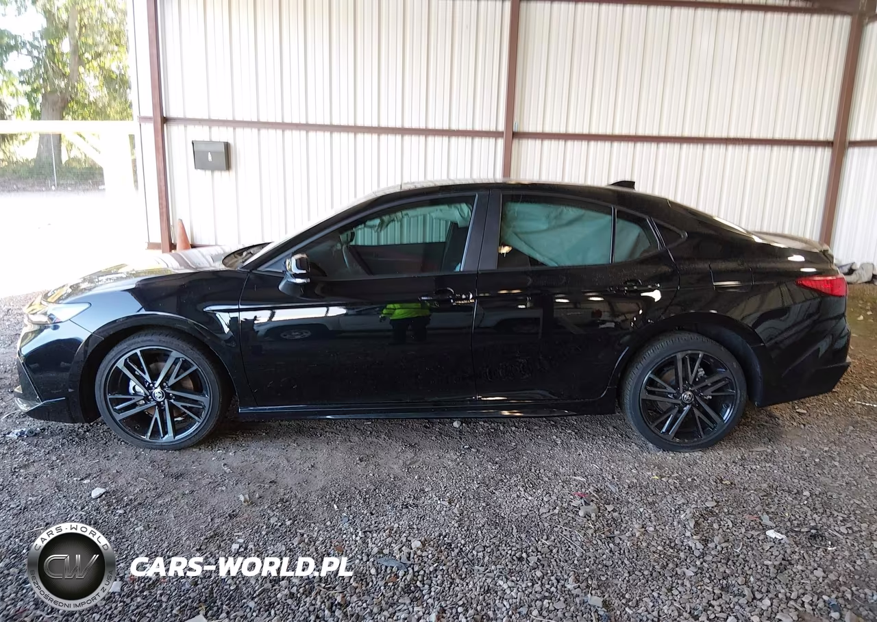 2025 Toyota Camry Xse VIN:4T1DAACK2SU559980 - 14