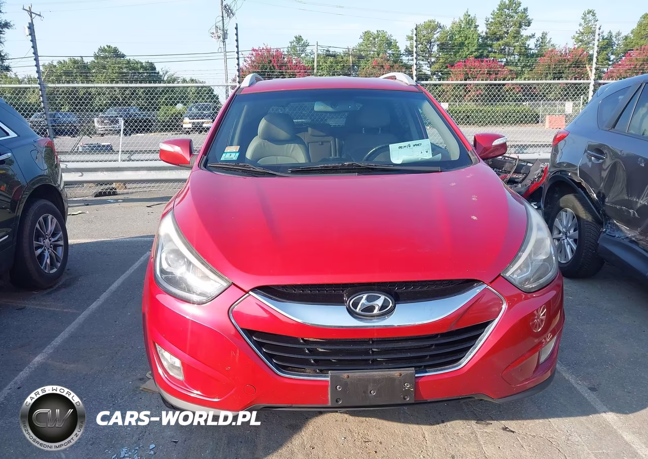 2015 Hyundai Tucson Limited VIN:KM8JUCAGXFU110900 - 12
