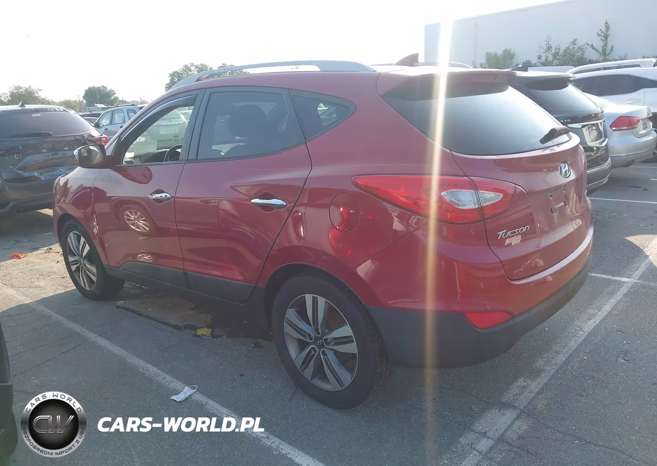 2015 Hyundai Tucson Limited VIN:KM8JUCAGXFU110900 - 14