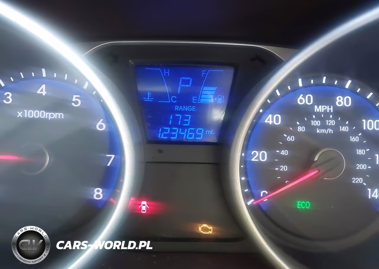 2015 Hyundai Tucson Limited VIN:KM8JUCAGXFU110900 - 15