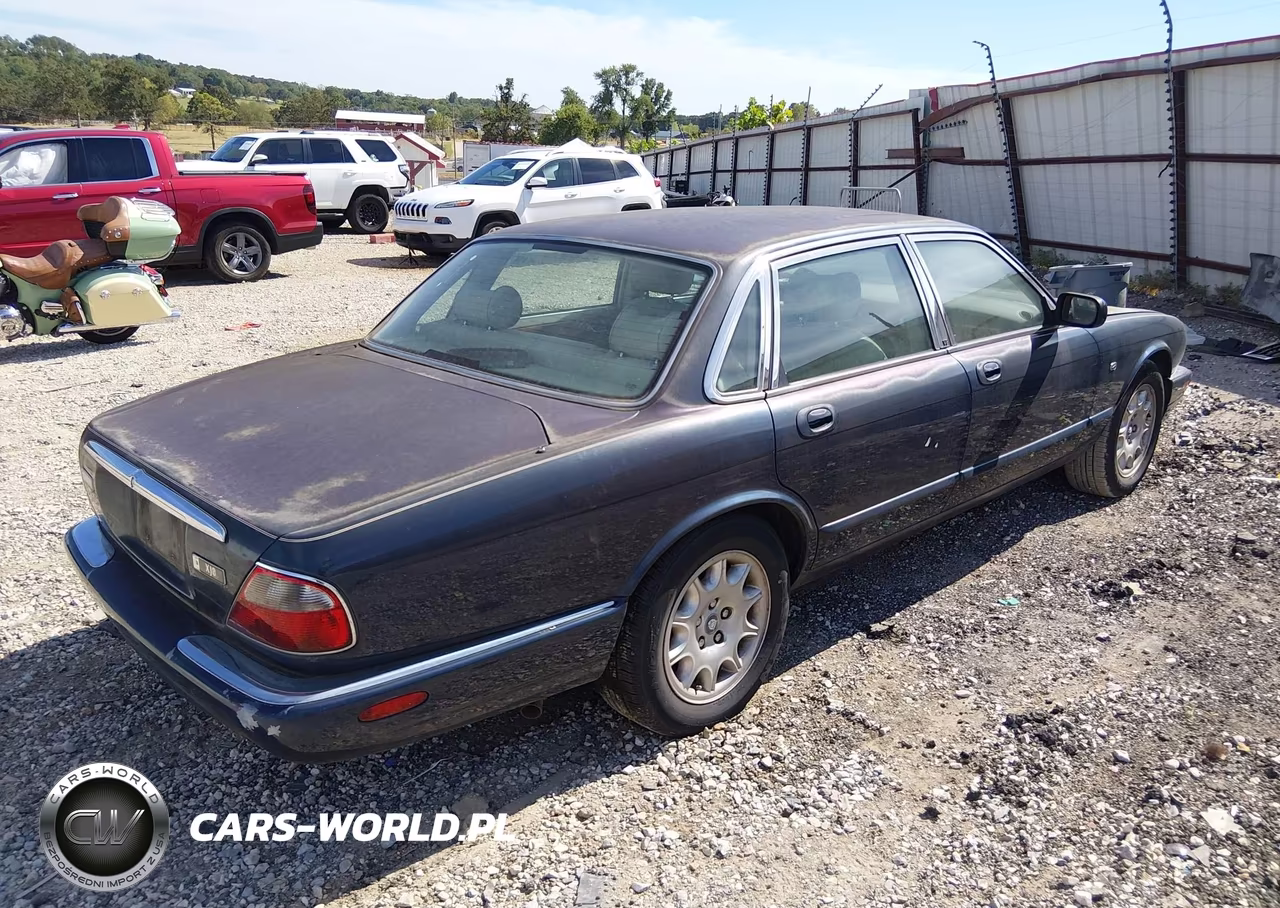 1999 Jaguar Xj8 VIN:SAJHD1049XC866192 - 4