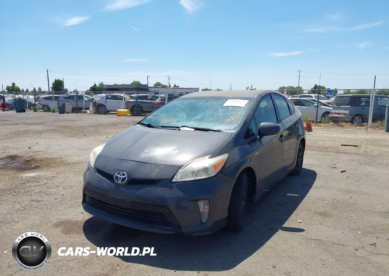 2015 Toyota Prius Two VIN:JTDKN3DU5F0413176 - 6