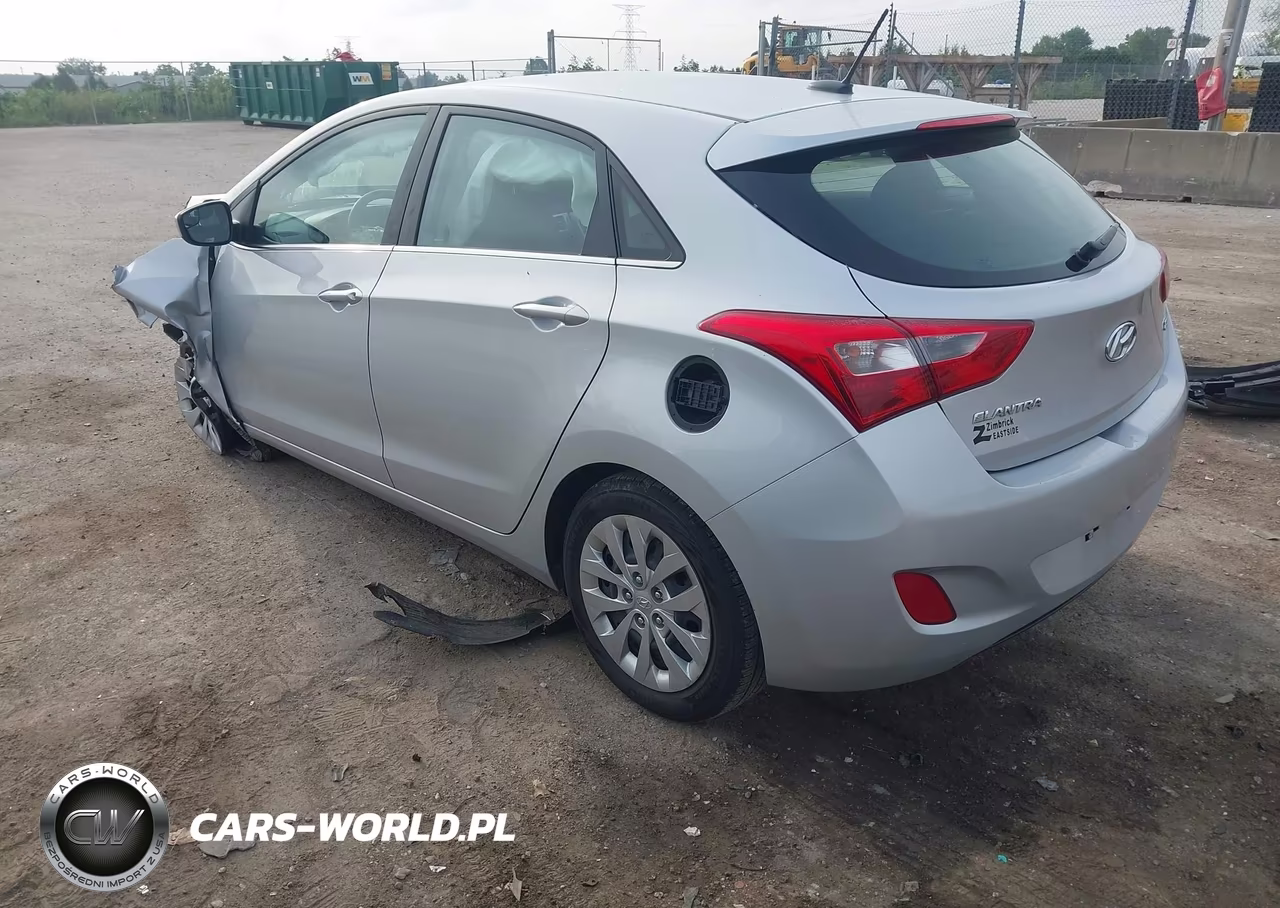 2017 Hyundai Elantra Gt VIN:KMHD35LH5HU376863 - 3