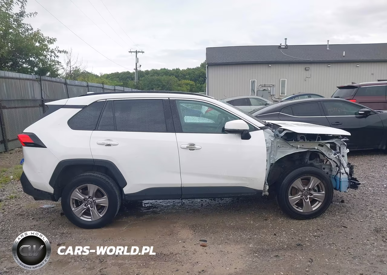 2022 Toyota Rav4 Xle VIN:2T3W1RFV9NW220383 - 14