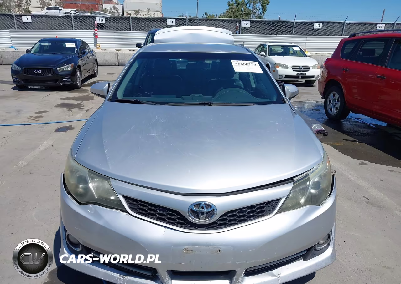 2013 Toyota Camry Se VIN:4T1BF1FK6DU677070 - 12