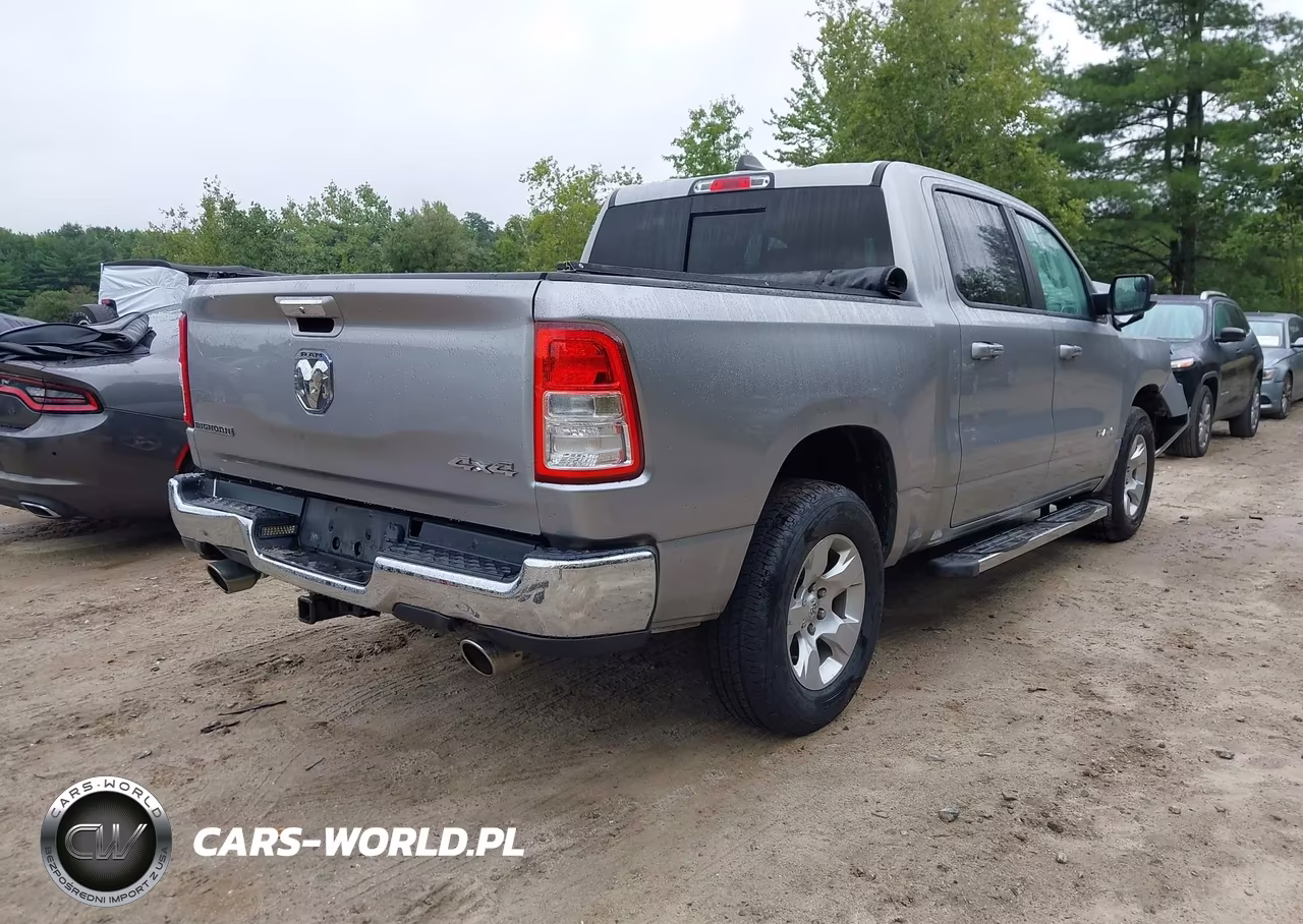 2019 Ram 1500 Big Horn VIN:1C6SRFFT9KN834316 - 4